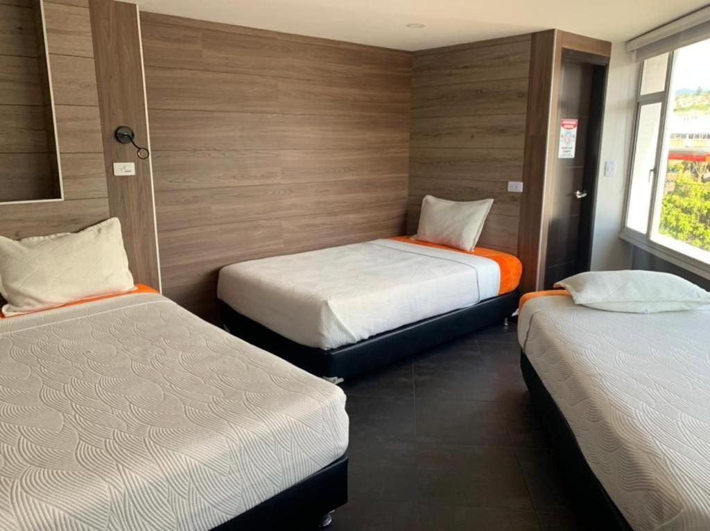 Hotel Mc ปัสโต ภายนอก รูปภาพ